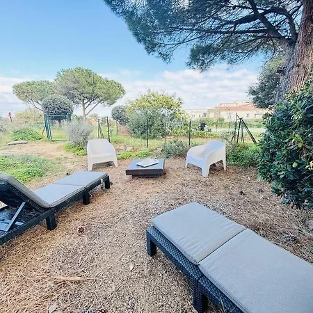 Climatise 6 Couchages Avec Terrasse A 1.3 Km De La A - Fr-1-63-346 Appartamento *